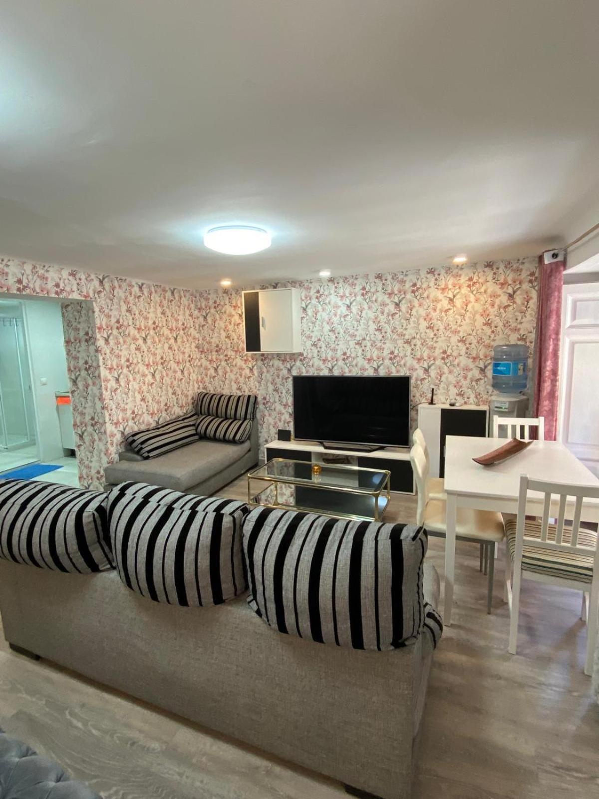 The Prince Home Madrid Ngoại thất bức ảnh